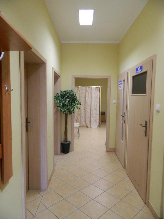 Pod Arkadami Hotel Darlowko Buitenkant foto